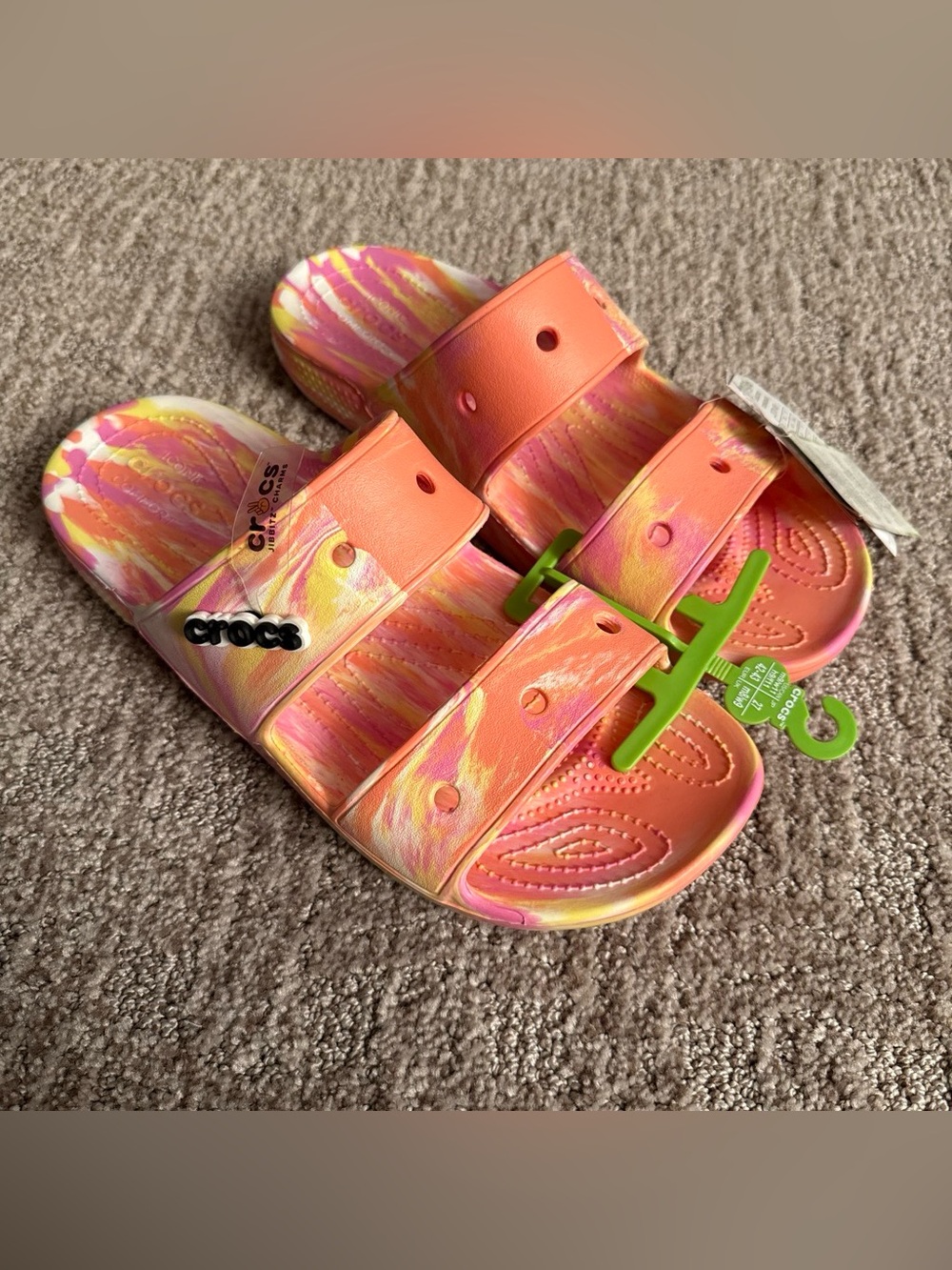 Crocs Classic Marbled Sandal